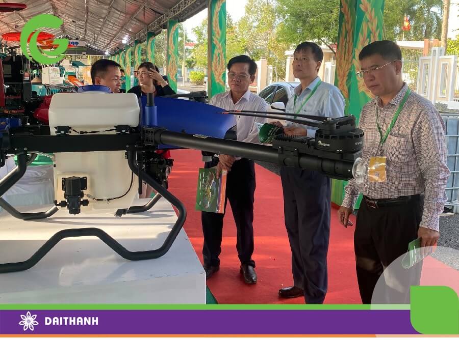 Chiếc G300pro được trưng bày tại sự kiện Festival Lúa Gạo Việt nam 2023