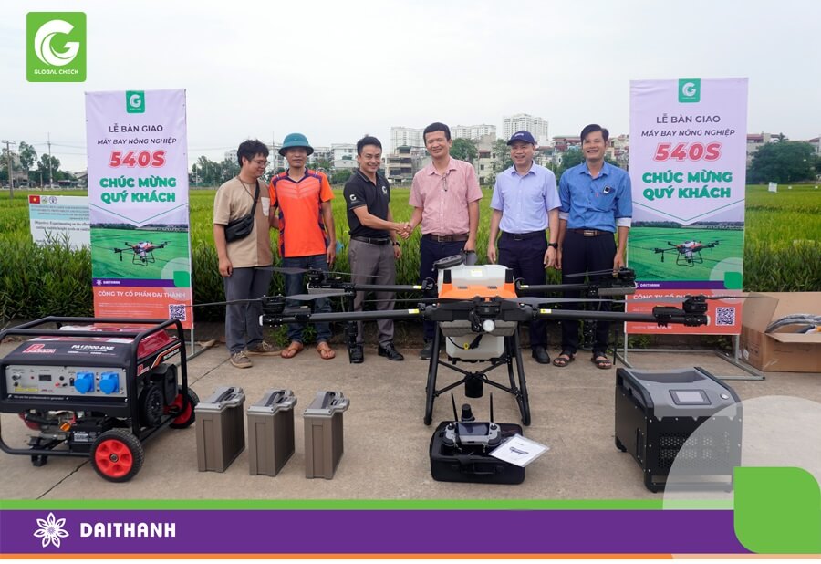 Đại Thành bàn giao chiếc 540s cho FAO