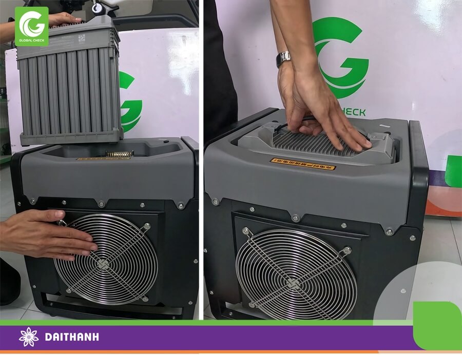 Máy bay phun thuốc G700 sử dụng công nghệ sạc và Pin thông minh đảm bảo sự ổn định khi sạc