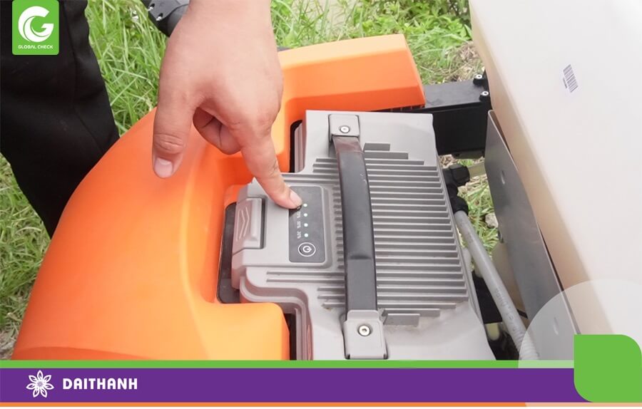 Nhiệt độ, mưa ẩm ảnh hưởng rất lớn đến PIN trong quá trình làm việc