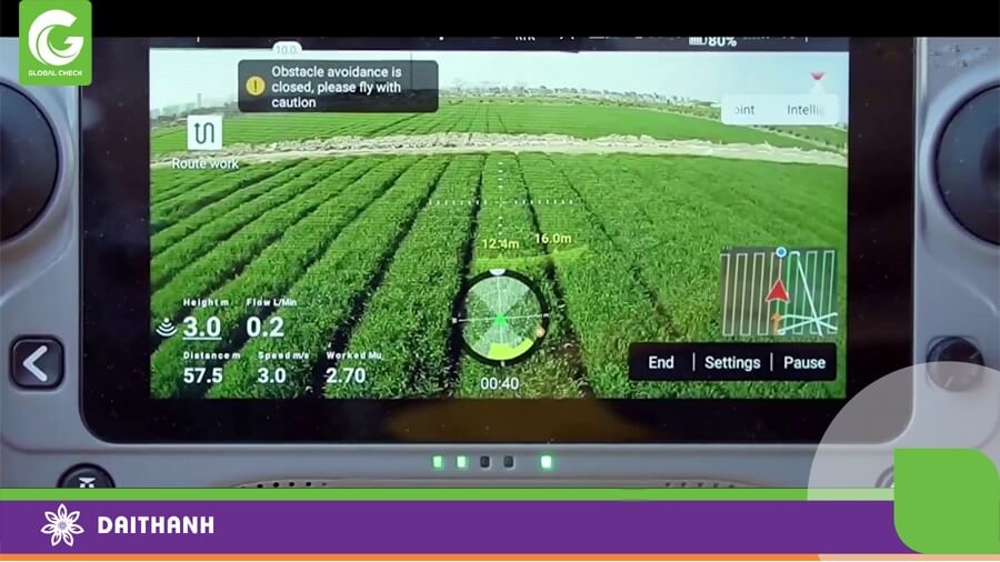 Máy bay nông nghiệp được trang bị nhiều công nghệ thông minh