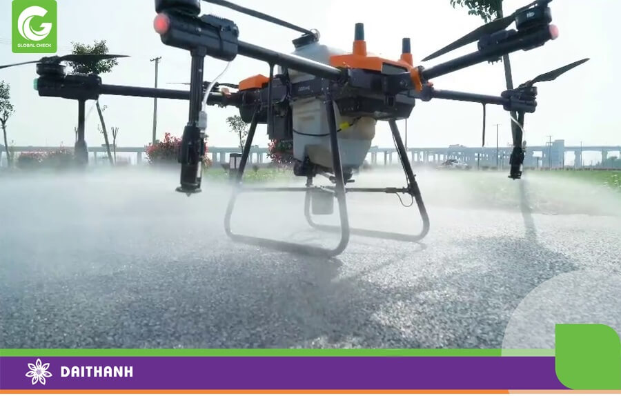 Công nghệ phun ly tâm của chiếc máy bay phun thuốc 540s