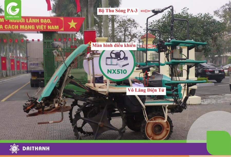 Vô lăng là cầu nối giữa NX510 và máy cấy lái tay để tạo thành máy cấy tự lái